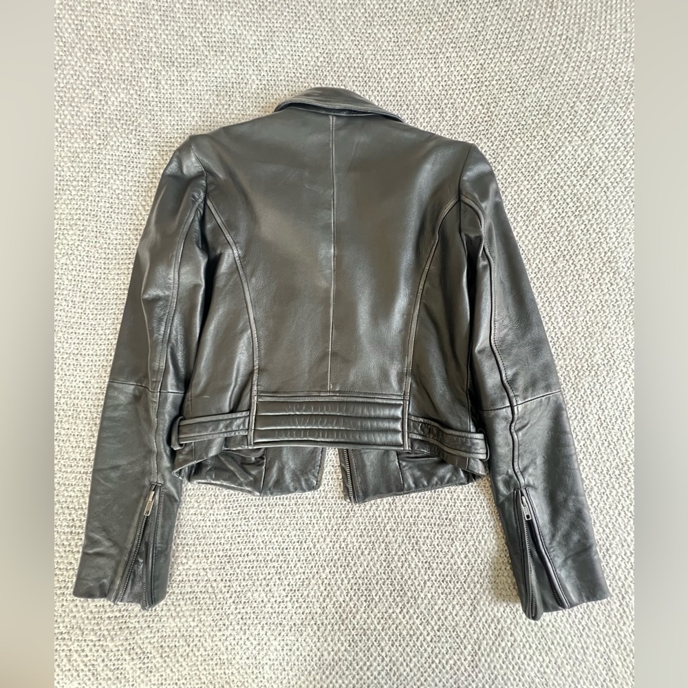 Leather jacket - Picture 5 of 6